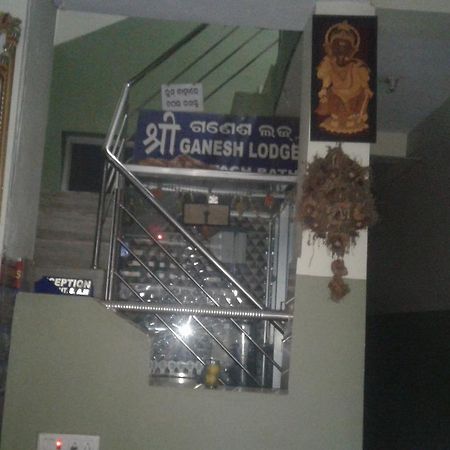 פורי Ganesh Lodge מראה חיצוני תמונה