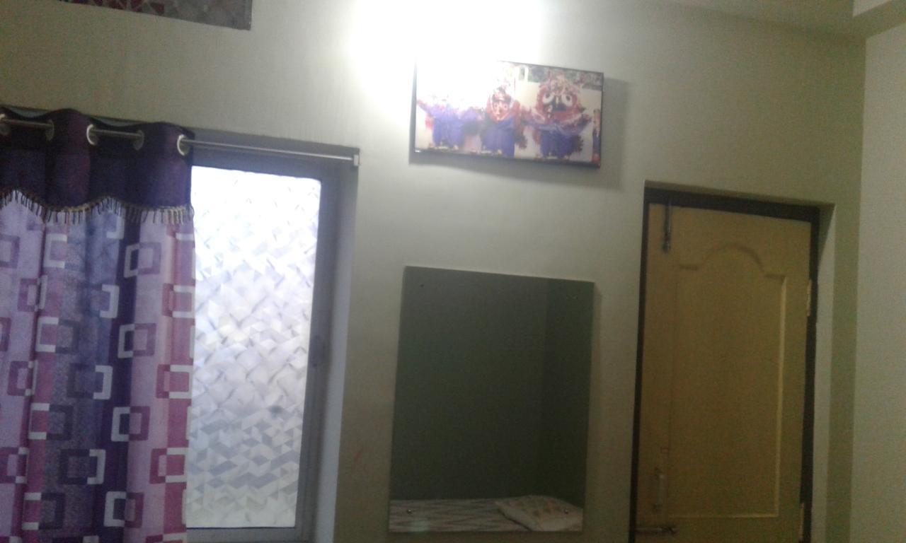 פורי Ganesh Lodge מראה חיצוני תמונה